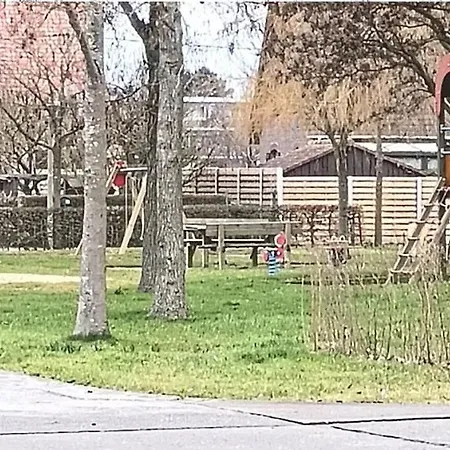 Michael, Aan Zee * De Haan
